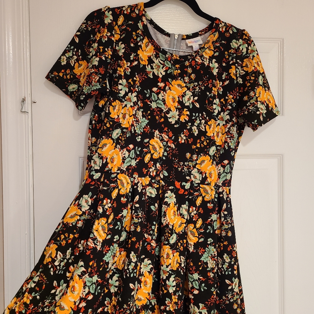 🌼Floral stretchy dress with pockets